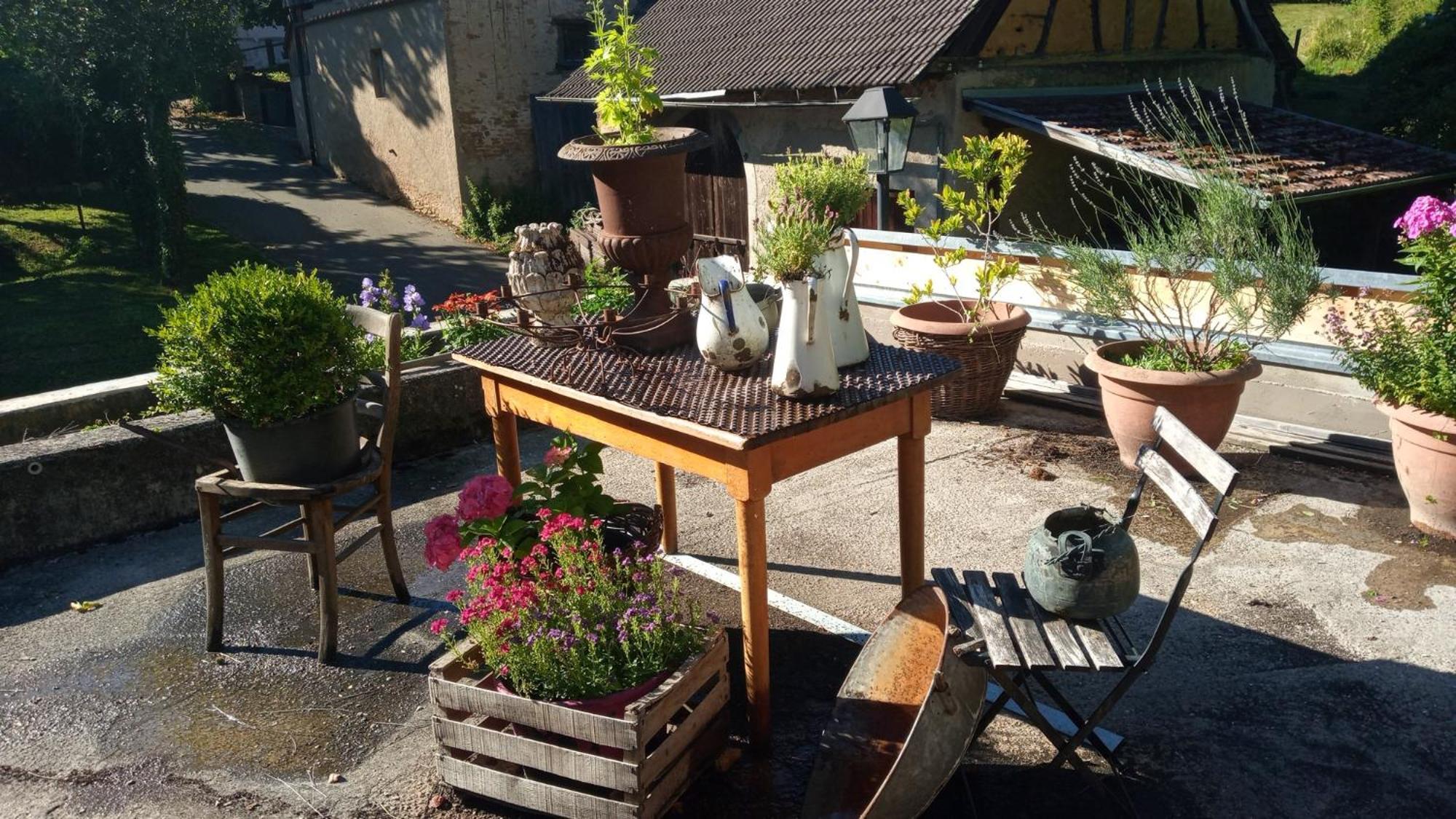 Haus Der Malerin Andrea Gawaz Appartement Mullheim  Buitenkant foto